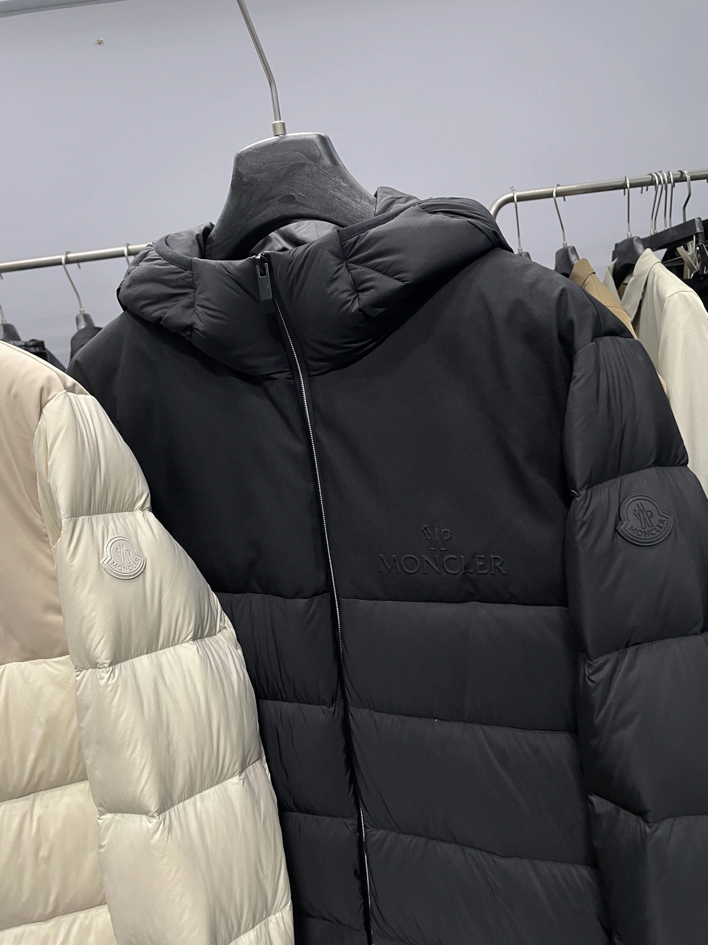 wg.luxury-- 7o9385r Down jacket nylon 2colour item: E-F000J1309-2